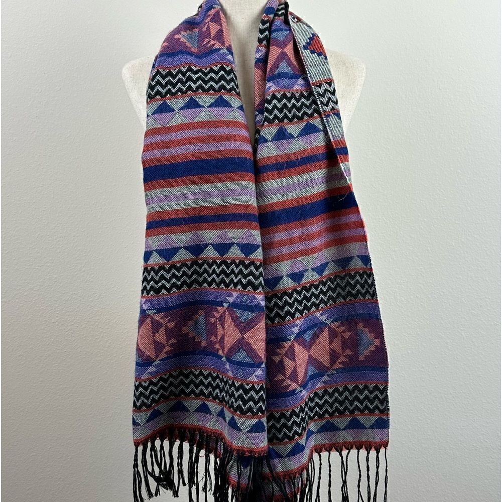 EUC BP. Women’s Scarf